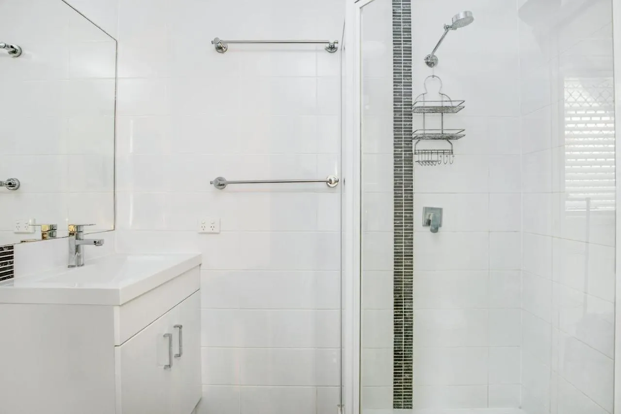 度假居 40 Rumbalara Avenue 彩虹海滩